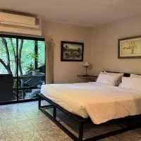 Silp-Pa Phra Nakorn Si Ayutthaya, hotel i Ayutthaya