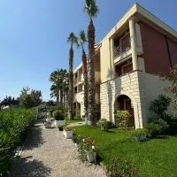 Casa Vacanze Oasi Felicita، فندق في نوفا سيري مارينا