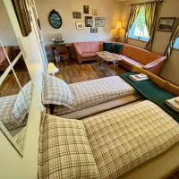 Lofoten Light - Private Rooms with Shared Facilities, hotel en Gravdal
