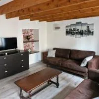 Maison de ville cosy - L'aparté fruité, hotel a Craponne-sur-Arzon