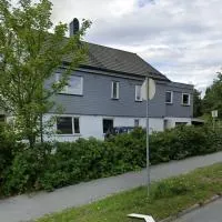 Sentrumsnær leilighet,特隆赫姆的飯店