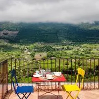Laurus Home Restaurant B&B Cilento, hotel em Trentinara