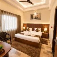 Stay By Shree Dharan Inn Near Shree Ram Mandir Ayodhya, מלון בAyodhya