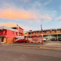 Hotel Costa del Sol, hotel a Puerto Limón