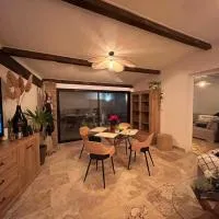 appartement T2 spa cheminée jardin piscine, hotel Gréoux-les-Bains-ben