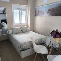 Habitación abuhardillada Deluxe, hotel em Tortosa