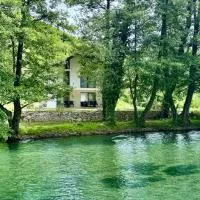 RiverHouse Tošinović, hotel en Šipovo