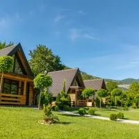 Sicevacka Bajka log cabin in a nature park, hotel i Niš