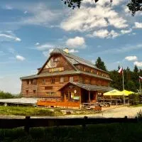 Horský hotel Portáš,位于诺维赫罗泽科夫的酒店