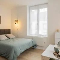 L'escale verte - Studio - wifi- proche centre ville - gare, hotel a Lanester