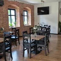 Turystyczna 9 apartamenty & cafe, khách sạn ở Sobótka