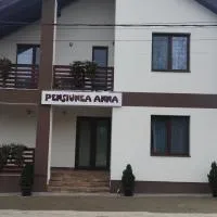 Pensiunea Anna، فندق في Poplaca