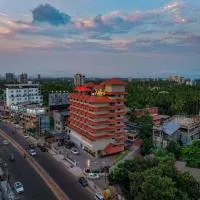 Alora Grand Hotel Calicut, hotel di Kozhikode