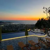Ranc Mujica, hotel a Bar