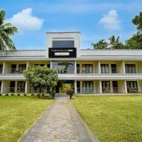 Townhouse Oak Thiruvallam Lakeview Formerly Travancore Island Resort, hotel v destinácii Kovalam