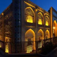 Turkman Madrasah XIX Century Hotel, hotel u gradu Buksoro