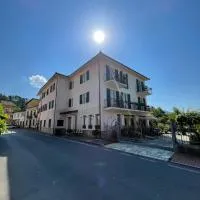 Hotel Momora, hotel in Bardineto