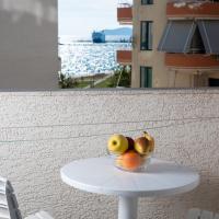Sea View Studio - Balcony - 2-4 Guests, hotel em Vlor&euml;