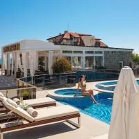 Grand Villa Premium Suites, ξενοδοχείο στο Sveti Vlas