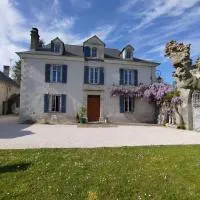 B&B chez Nicole, khách sạn ở Montaut
