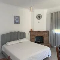 Lalëz Villa Hoxha, hotel sa Fushë-Draç