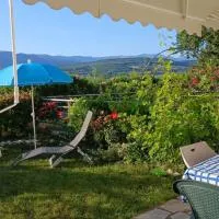 Sea View Panorama Garden Near Ofrinio, hotel a Karianí