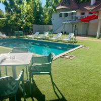 Hullam Rooms Siofok &ndash; hotel w Si&oacute;foku