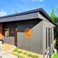 Chalet 4 saisons Mont Adstock I Sauna, Golf et Ski à 1 min, Vue Forêt, hotelli kohteessa Adstock