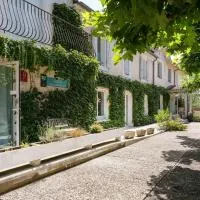 Logis Hôtel Le Clos Pité, Hotel in Préchacq
