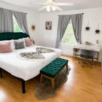 Hazel Private Room near Yale, Hospitals & Downtown – hotel w mieście New Haven