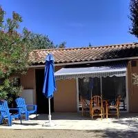 les lauriers, hotell i Saint-Sernin