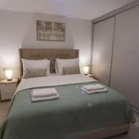 Arothea Beachside House, hotel din Heraklion