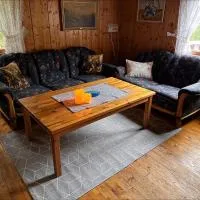 Simple and cozy forest cabin, отель 