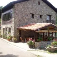 Casa de Aldea Los Valles, hotel v destinácii La Llera