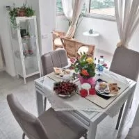 Giardino San Gerardo Maiella vista Castello e con parcheggio interno privato e gratuito, hotel sa Muro Lucano