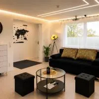 Wellness - Privat-Spa mit Whirlpool, Sauna & Kino, Hotel in Grub am Forst