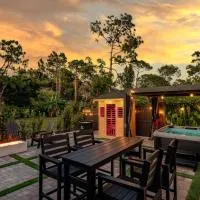 Black Vanilla Luxe Retreat - Sauna, Cold Plunge & Pure Relaxation – hotel w mieście Naples