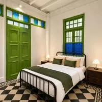 Arvena Living - Heritage Mansion, Hotel in Jelutong