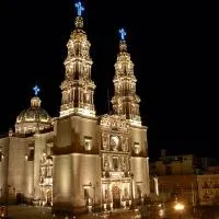 Hotel Zaragoza, San Juan de los Lagos, hotel in San Juan de los Lagos