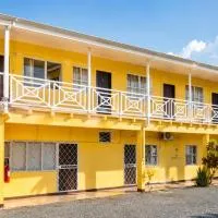 Casa Amarilla Caribbean Stay, ξενοδοχείο σε Πουέρτο Λιμόν