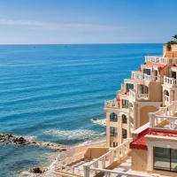 Lux in LaMer - First line With Swimming pool - Sea view, hotel V&aacute;rn&aacute;ban