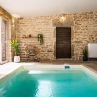 Les Suites du Prieuré, hotel em Saint-Martin-du-Tartre
