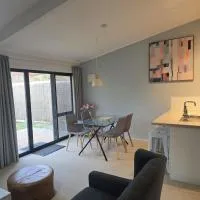 Cosy Private Home Nice rural setting Close to Activity Parks, hotel i Taupo
