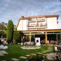 Monte Vedetta، فندق في Sliven