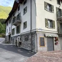 Alloggi Cä ppat, hotel u gradu Valbondione