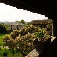 Casa de San Pedro de Cerceda, hotelli kohteessa Villasante