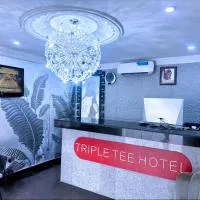 Triple Tee Hotel, hotel u gradu 'Lagos'