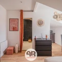 La Casa Marrakech - Studio rénové - Proche gare - 2 pers, viešbutis mieste Fontaine