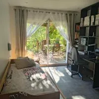 Chambre privative, hôtel à Lecci