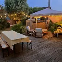 Amis Wine House - Maison d'hôtes à 5 min de Saint-Émilion, hotell i Pomerol